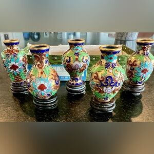 5 Elegant Cloisonné Vases with Gold and Flower Design